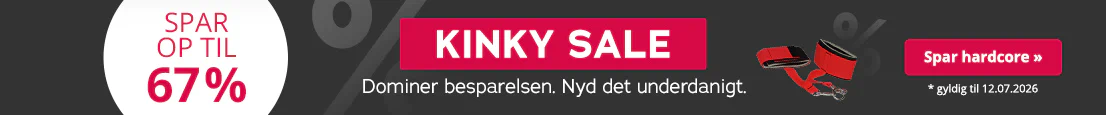 Mørkegrå reklamegrafik med et rødt "KINKY SALE“-banner, teksten "Dominer besparelsen. Nyd det underdanigt.“ og en hvid cirkel med teksten "SPAR OP TIL 67%“. Til højre ses en knap med teksten "Spar hardcore »“ og en lille bemærkning: „*gyldig til 12.07.2026“.