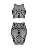 Top plus nederdel i et unikt mesh-look