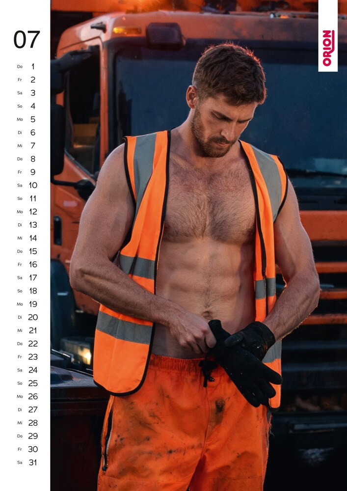 Pin-up-kalender "Sexy Men at Work 2027" i farver og i stort format
