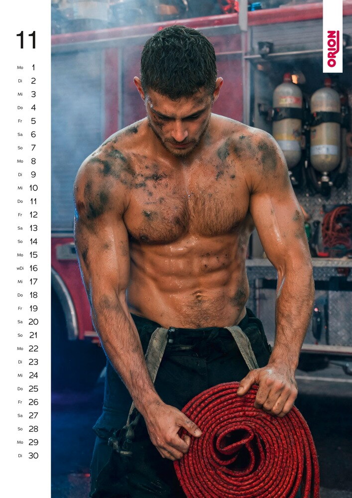 Pin-up-kalender "Sexy Men at Work 2027" i farver og i stort format