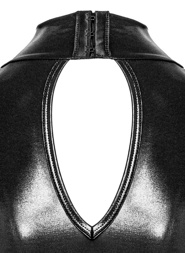 Miniskørt og crop-top