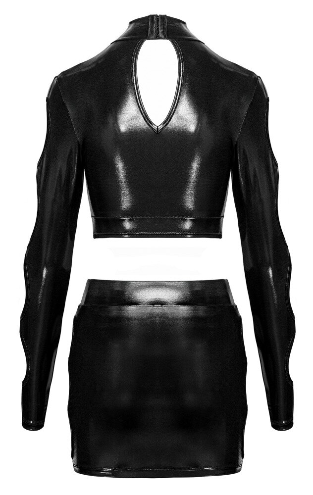 Miniskørt og crop-top